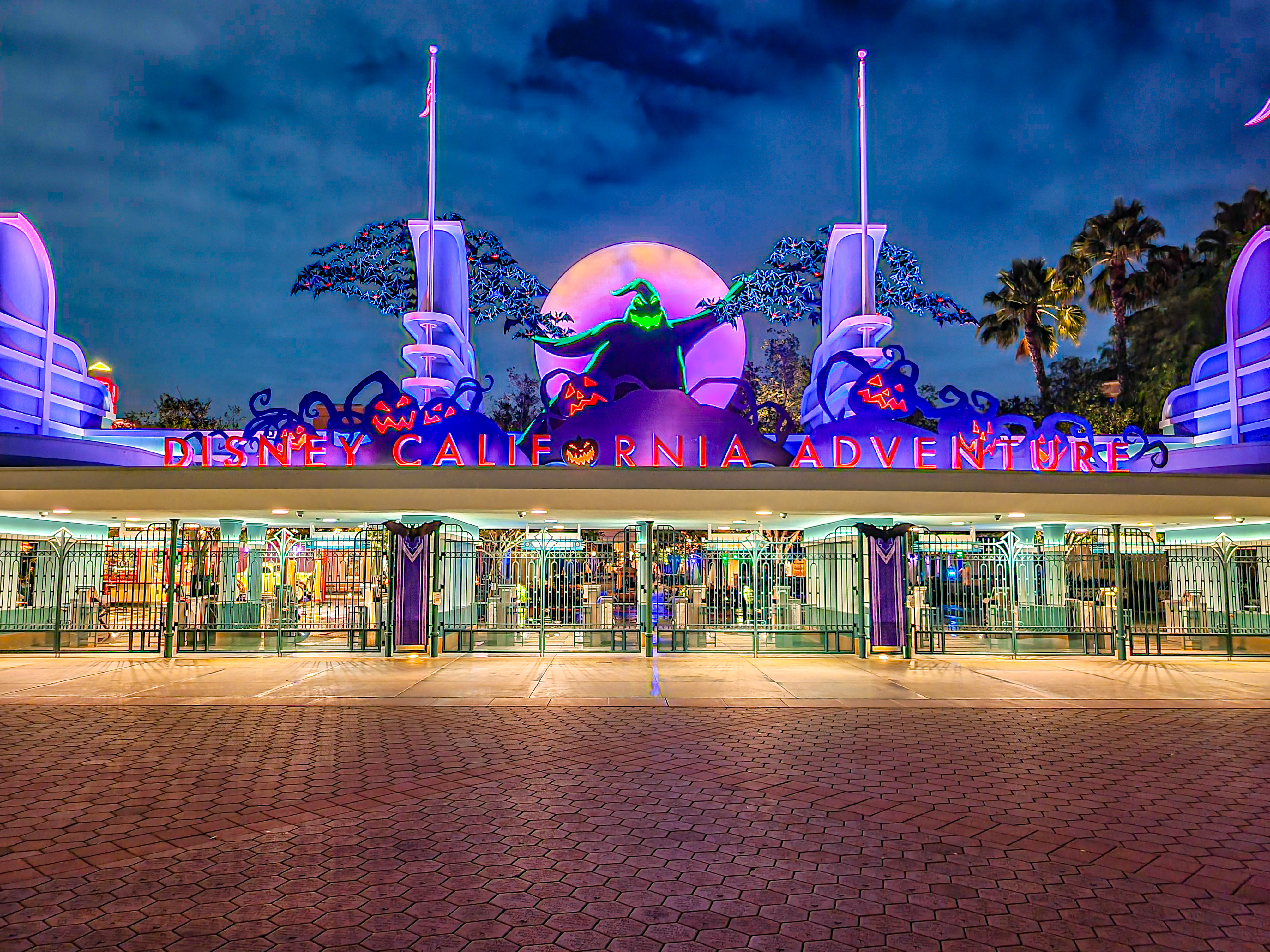 New Pirates of the Caribbean Glow in the Dark 55th Anniversary Tee  Available at Disneyland Resort - Disneyland News Today