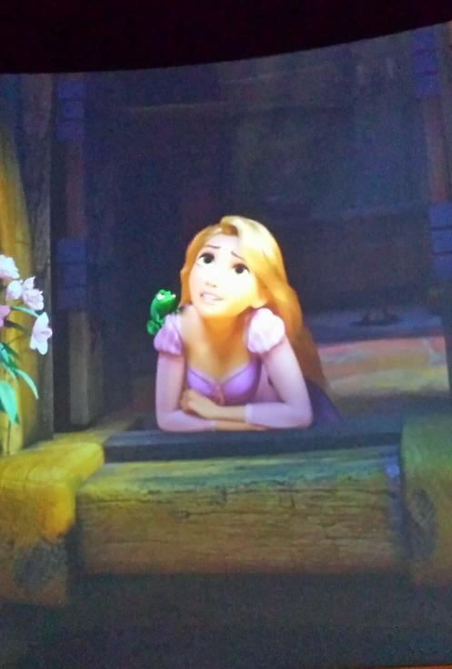 rapunzel painting in her tower